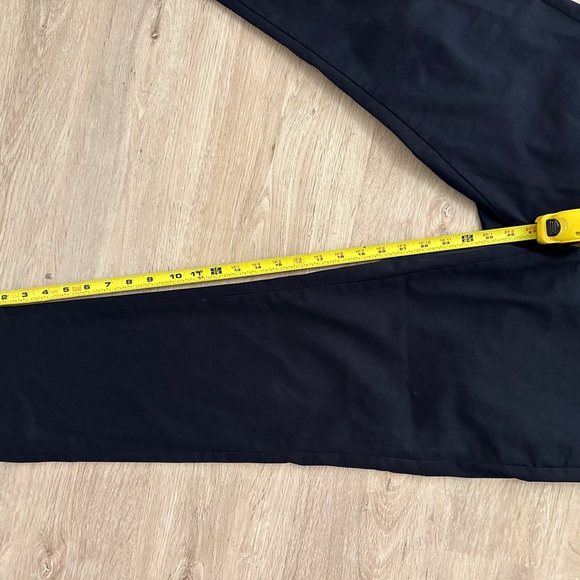 Men’s Uniqlo navy pants 32 waist - Picture 5 of 7